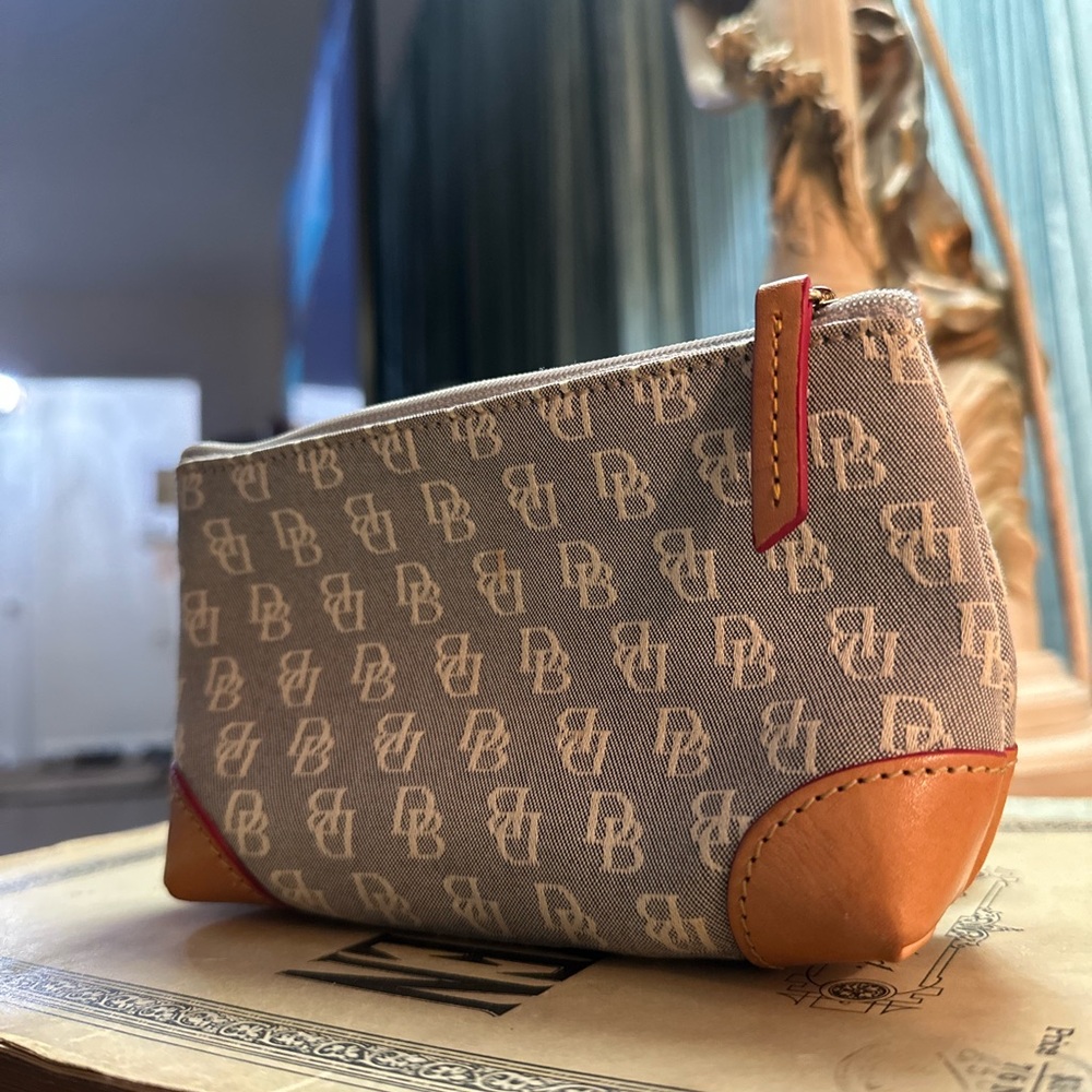 Dooney & Bourke cosmetic pouch